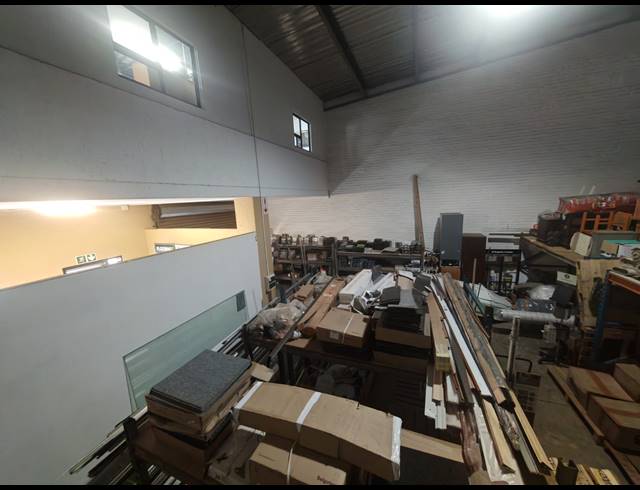 178M² FACTORY FOR SALE IN CITY DEEP